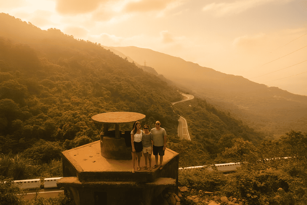 Tourist check-in at The Abandoned French Bunker (Source: Internet)